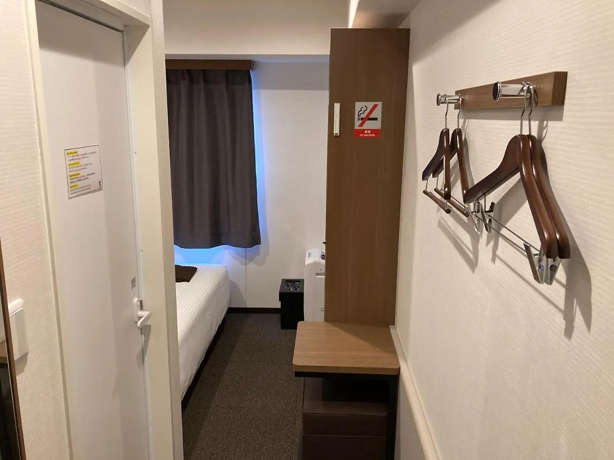 Y'S Hotel Shin Osaka 3*,  Japan